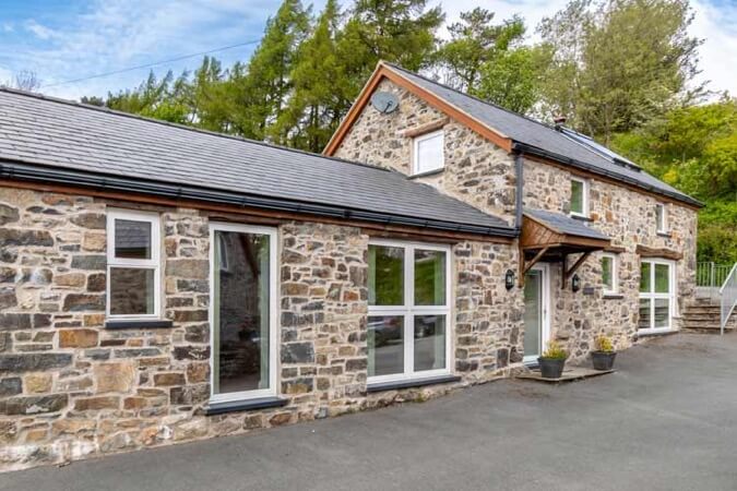 Luxury North Wales Cottages Thumbnail | Corwen - North Wales | UK Tourism Online