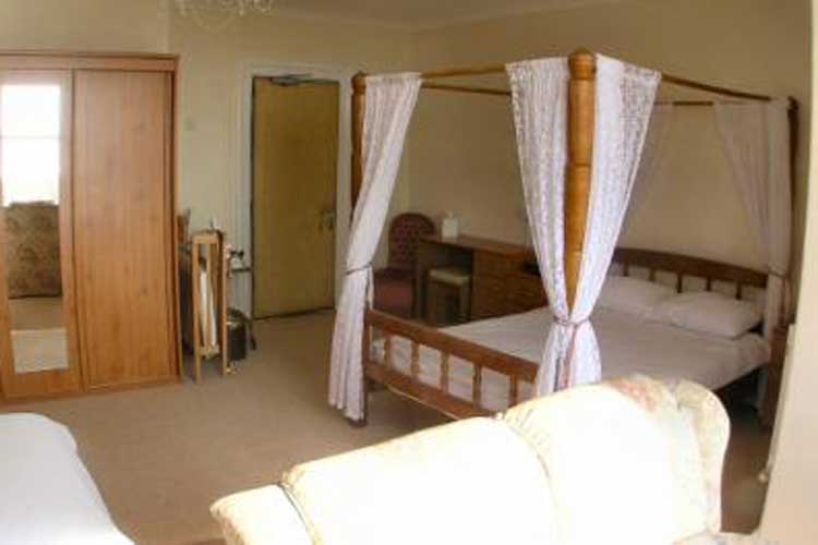 Mor Wyn Guest House - Image 3 - UK Tourism Online