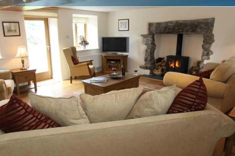 Pandy Cottage - Image 1 - UK Tourism Online