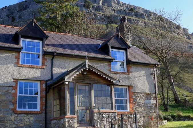 Panorama Cottages Thumbnail | Llangollen - North Wales | UK Tourism Online