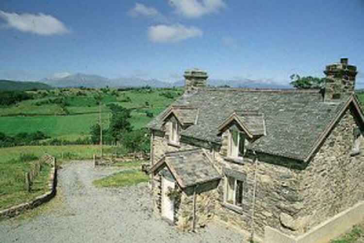 Snowdonia Country Cottages - Image 1 - UK Tourism Online