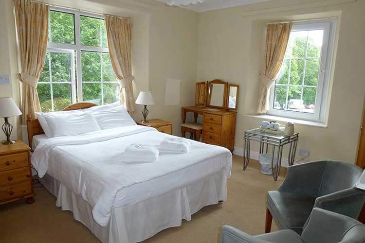 Swallow Falls Inn - Image 2 - UK Tourism Online