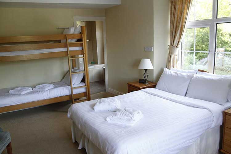 Swallow Falls Inn - Image 3 - UK Tourism Online