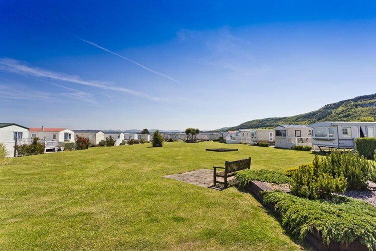 The Beach Caravan Park - Image 2 - UK Tourism Online