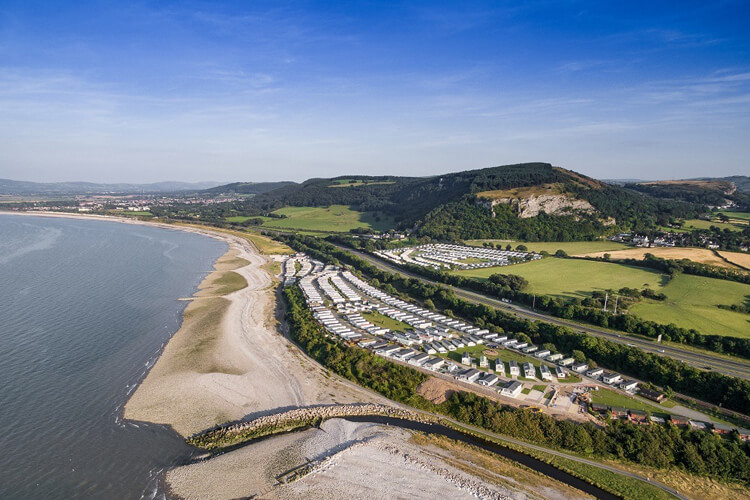 The Beach Caravan Park - Image 4 - UK Tourism Online