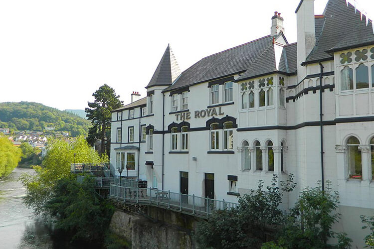 The Royal Hotel - Image 1 - UK Tourism Online