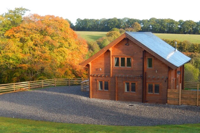 Tree Tops Thumbnail | Wrexham - North Wales | UK Tourism Online