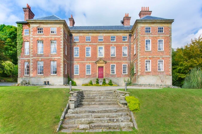 Trevor Hall Thumbnail | Llangollen - North Wales | UK Tourism Online