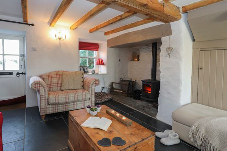 Ty'n Cae Holiday Cottage - Image 3 - UK Tourism Online