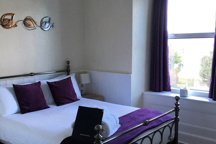 Wylfa Bed And Breakfast - Image 2 - UK Tourism Online