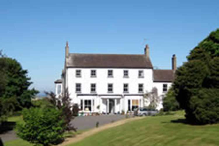 Corston House - Image 3 - UK Tourism Online