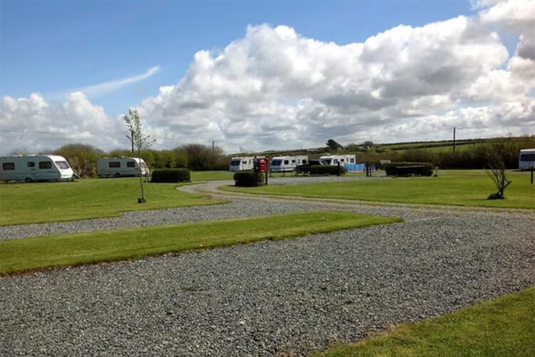 Creampots Touring Caravan & Camping - Image 4 - UK Tourism Online