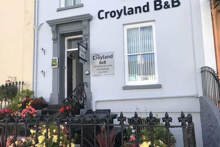 The Croyland Guest House - Image 1 - UK Tourism Online