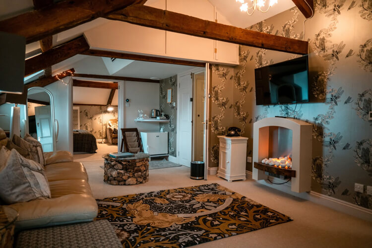 Crug Glas Country House - Image 4 - UK Tourism Online