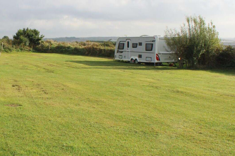 Glan-Y-Mor Campsite - Image 2 - UK Tourism Online