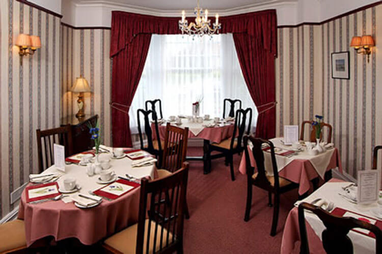 Glendower Hotel - Image 3 - UK Tourism Online