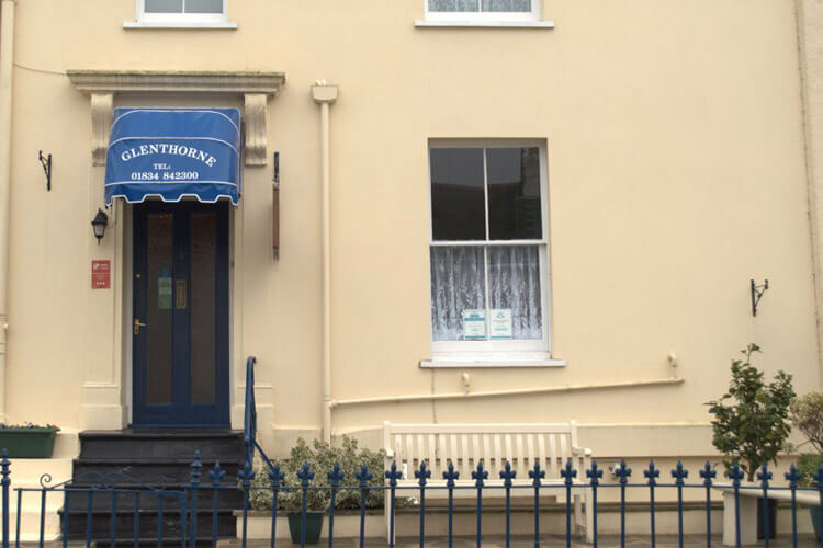 Glenthorne Guest House - Image 1 - UK Tourism Online