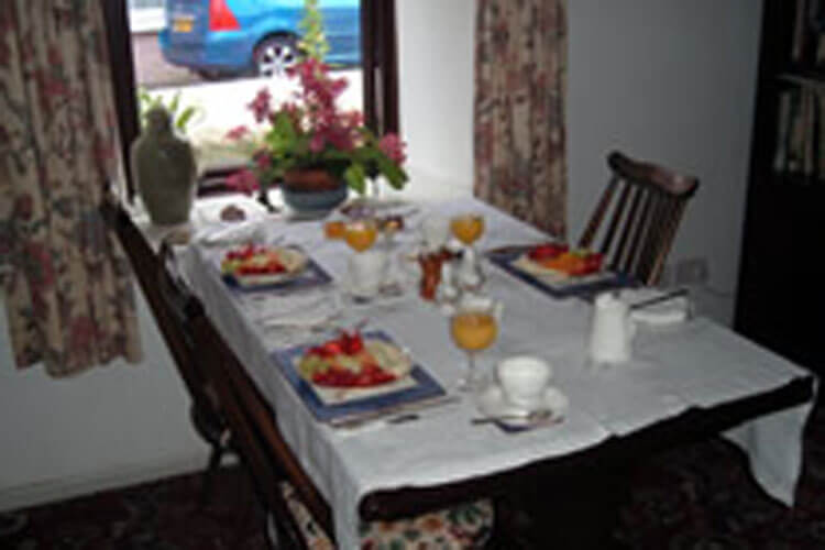 Morawel Bed and Breakfast - Image 2 - UK Tourism Online