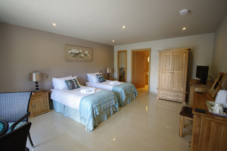 Pen Coed Bed and Breakfast - Image 3 - UK Tourism Online