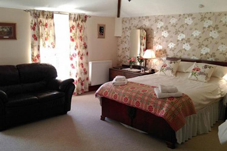 Rectory Farm Bed & Breakfast - Image 2 - UK Tourism Online