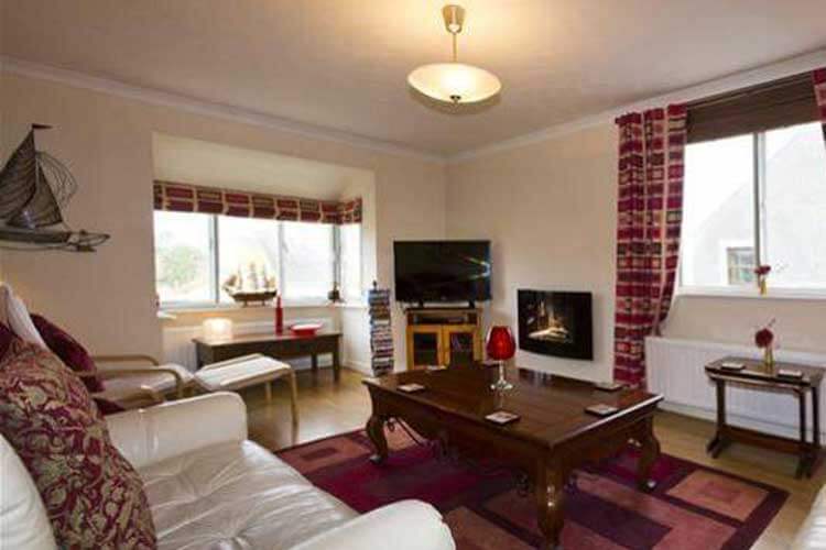 Sanderling House Holiday Let - Image 2 - UK Tourism Online