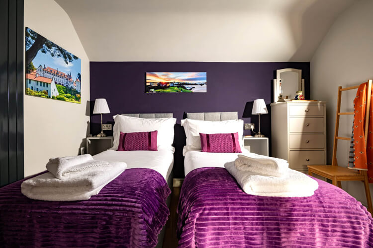 Sleekstone Holidays - Image 2 - UK Tourism Online