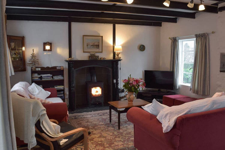 St Brides Cottage - Image 4 - UK Tourism Online