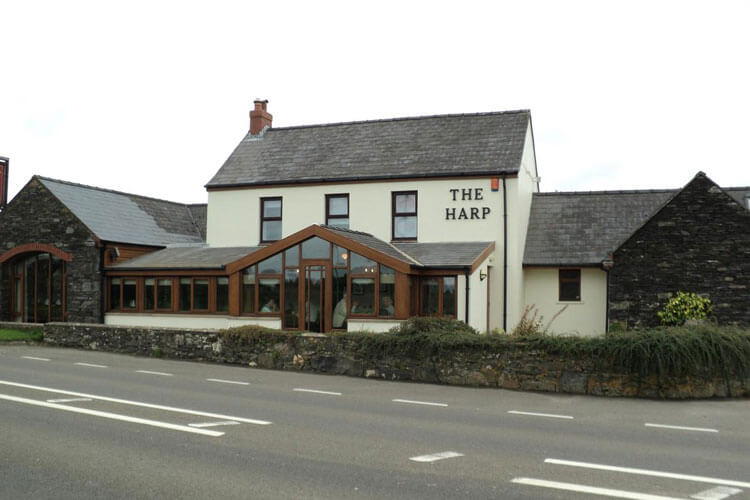 The Harp at Letterston - Image 1 - UK Tourism Online