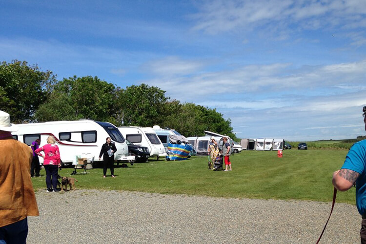 Tretio Caravan Park - Image 2 - UK Tourism Online