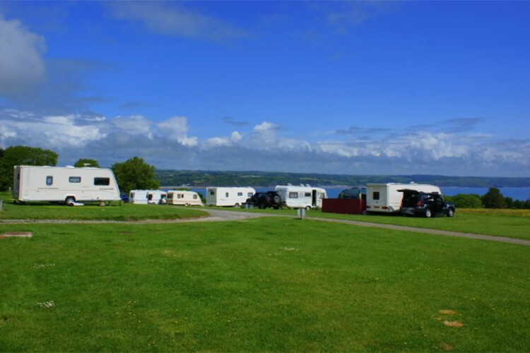 Trevayne Farm Camping & Caravan Park - Image 2 - UK Tourism Online