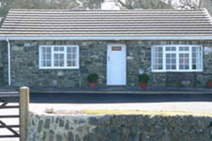 Ty-Gwartheg Holiday Cottage Thumbnail | St Davids - Pembrokeshire | UK Tourism Online