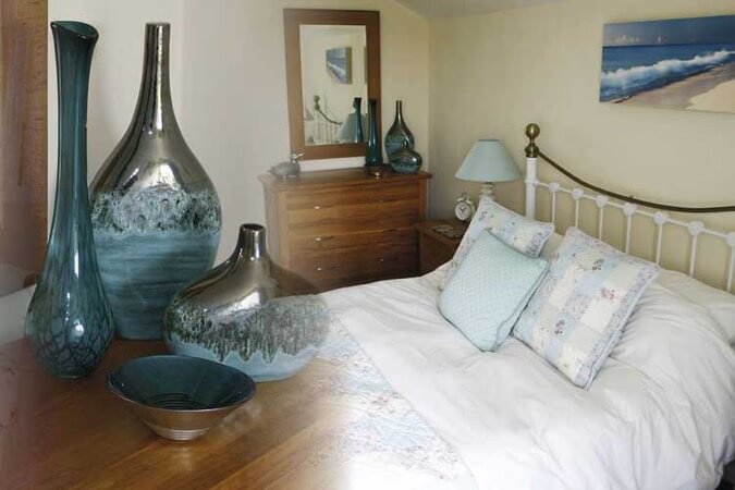 Ty Gaseg Holiday Cottage Thumbnail | Solva - Pembrokeshire | UK Tourism Online