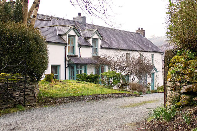 Wellstone Cottages - Image 1 - UK Tourism Online