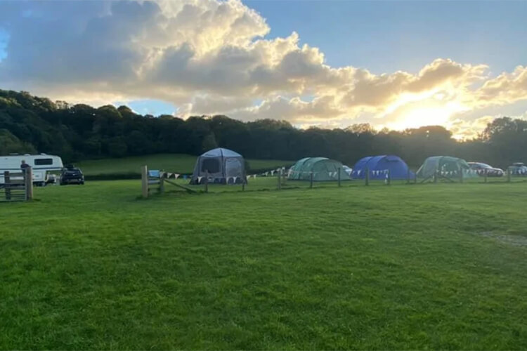 Wenallt Campsite - Image 2 - UK Tourism Online