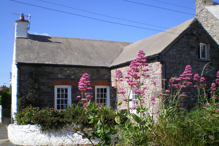 Yewdale Cottage - Image 1 - UK Tourism Online