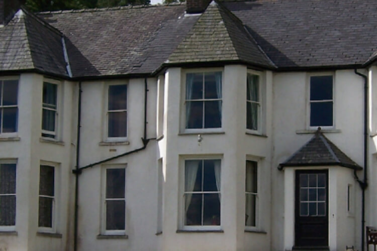 Bryn Llwydwyn Bed & Breakfast Country House - Image 1 - UK Tourism Online