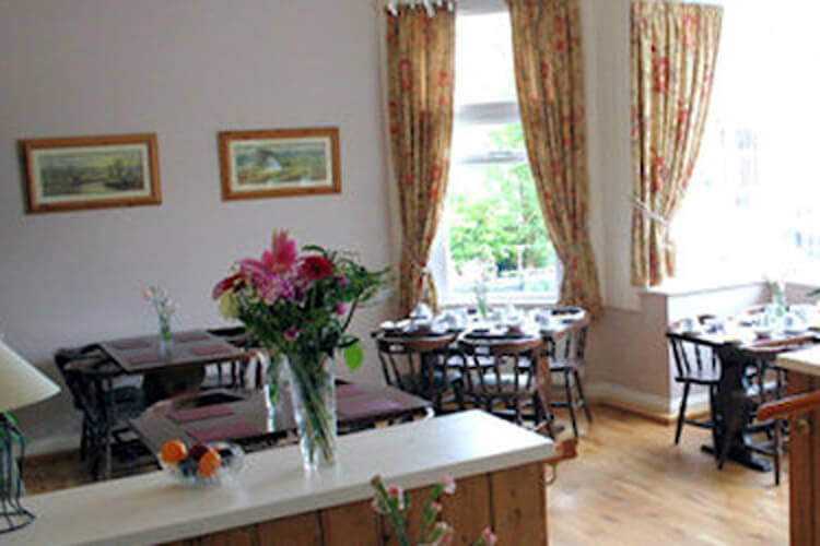 Bryncelyn Guesthouse - Image 2 - UK Tourism Online