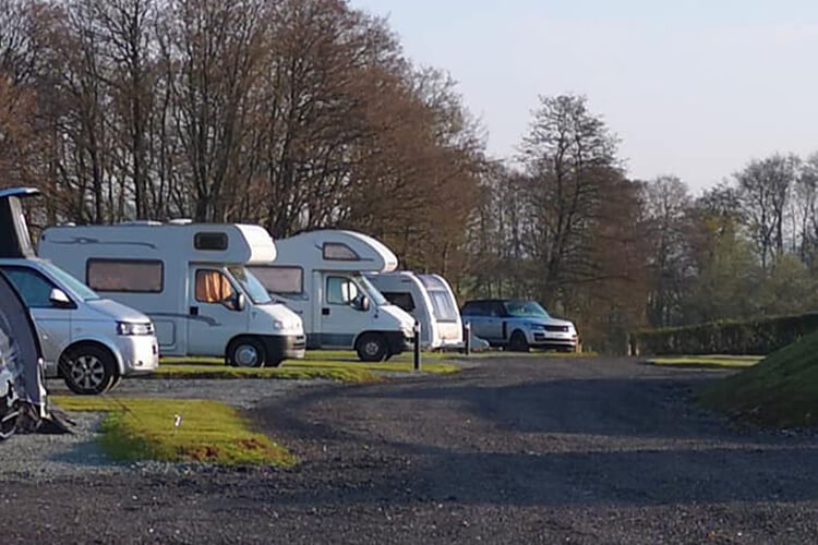 Bryndu Caravan and Camping - Image 3 - UK Tourism Online