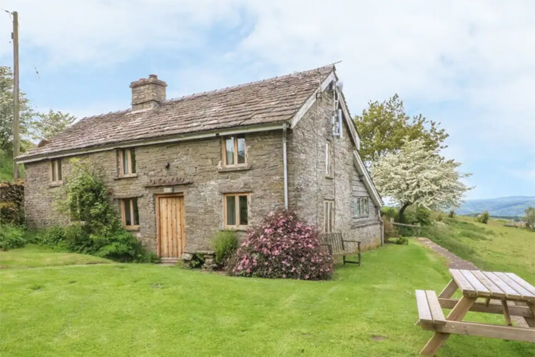 Bullens Bank Cottage - Image 1 - UK Tourism Online