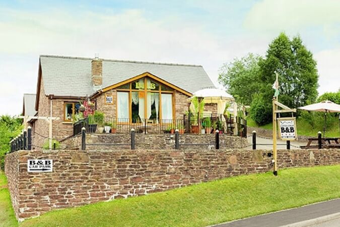 Castle Lodge Bed & Breakfast Thumbnail | Brecon - Powys | UK Tourism Online