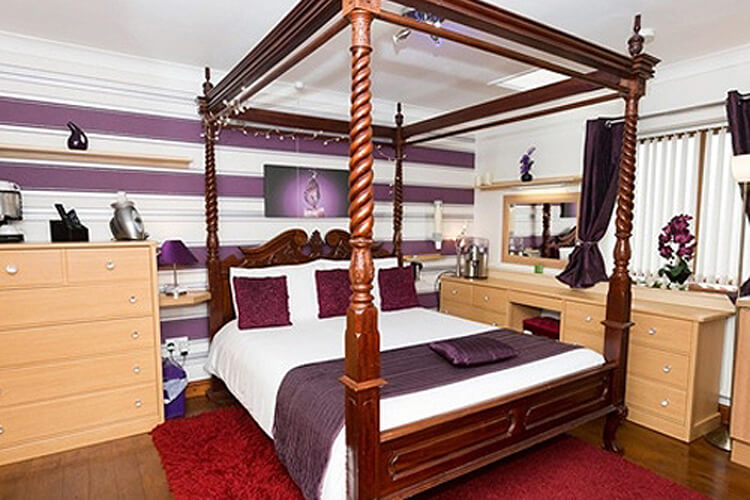Castle Lodge Bed & Breakfast - Image 4 - UK Tourism Online