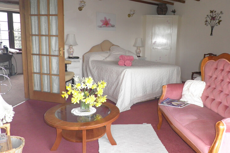 Cottage Farm - Image 2 - UK Tourism Online