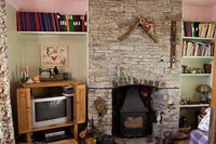 Cwmfillo Bed & Breakfast - Image 3 - UK Tourism Online