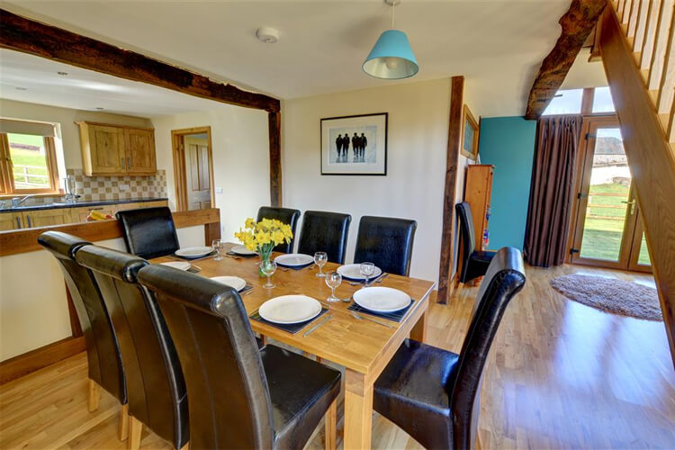 Dan Yr Eglwys Holiday Cottage - Image 4 - UK Tourism Online