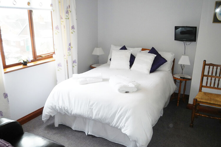 Erris Villa Bed & Breakfast - Image 2 - UK Tourism Online