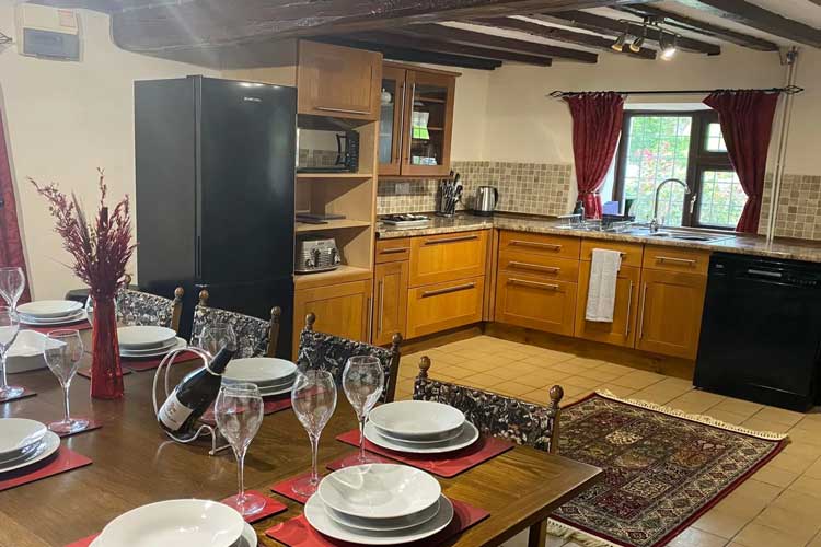 Great House Farm Glamping - Image 3 - UK Tourism Online