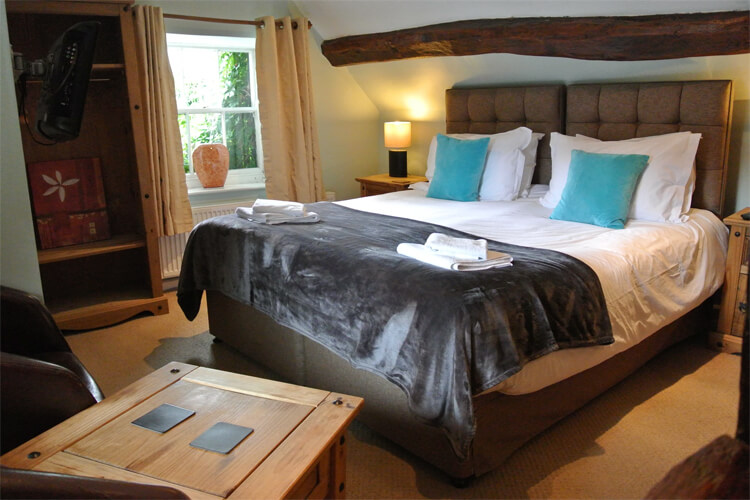 Horse and Jockey Inn - Image 3 - UK Tourism Online