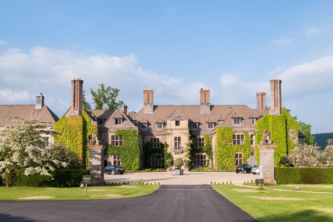 Llangoed Hall Thumbnail | Brecon - Powys | UK Tourism Online