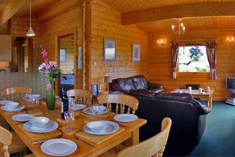 Oakwood Lodges - Image 5 - UK Tourism Online