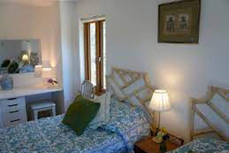 Paradise Farmhouse - Image 2 - UK Tourism Online